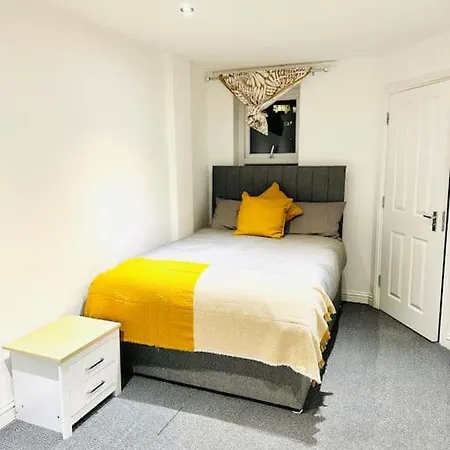 Modern 2 Bedroom Flat In Balham London Exterior photo